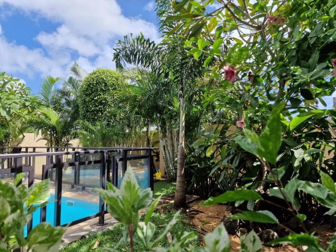 Villa Centre Grand Baie Exterior foto